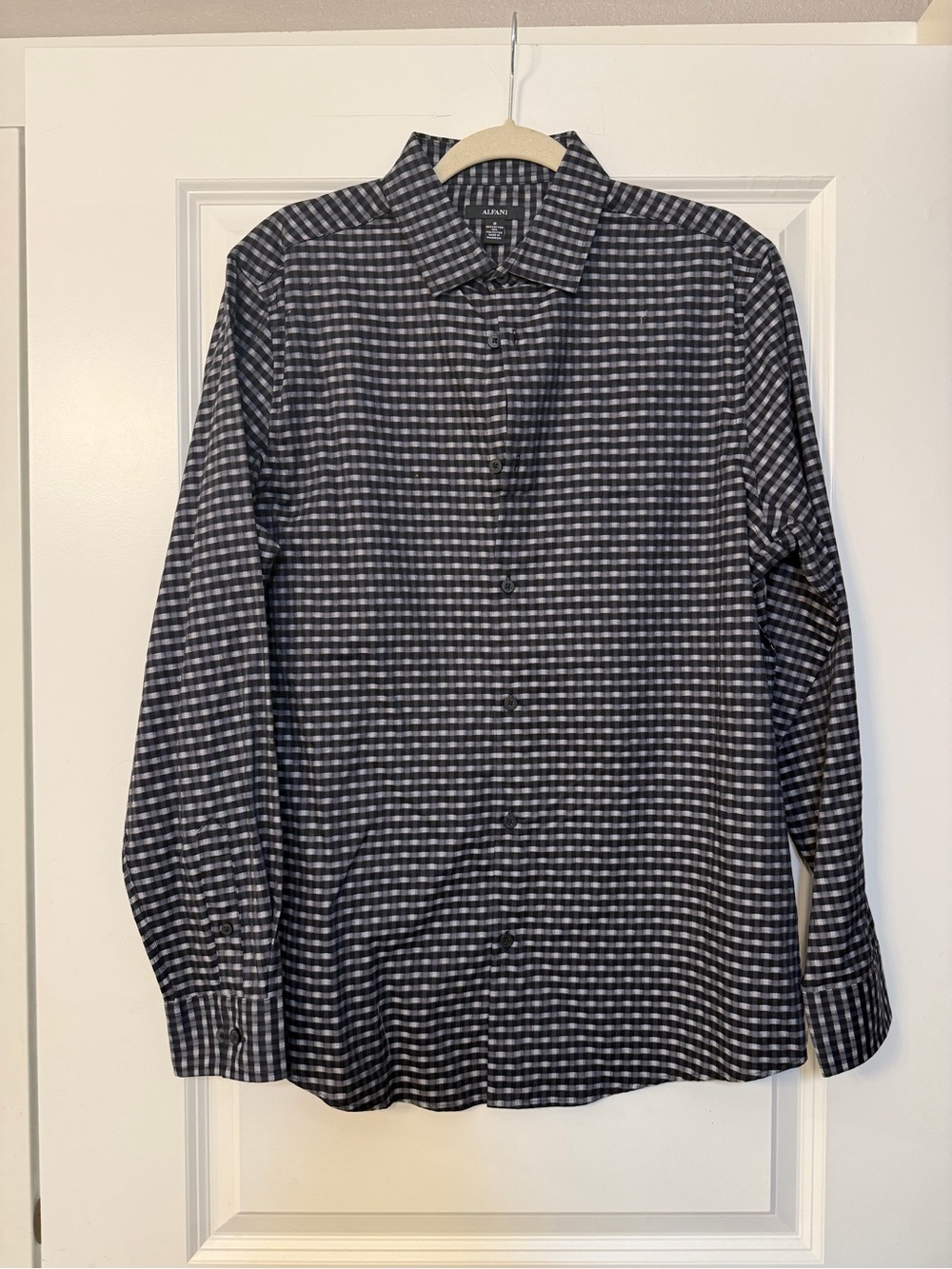 Alfani Men’s Black and Gray Check Dress Shirt medium